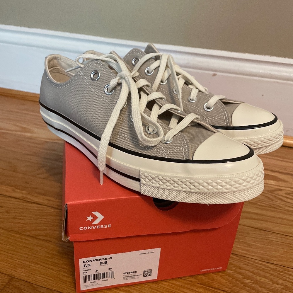 Converse Chuck 70 OX  size 9.5